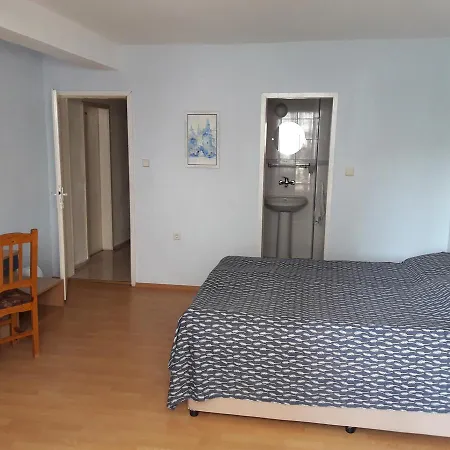 Guest House Vedrina Гостевой дом 3*